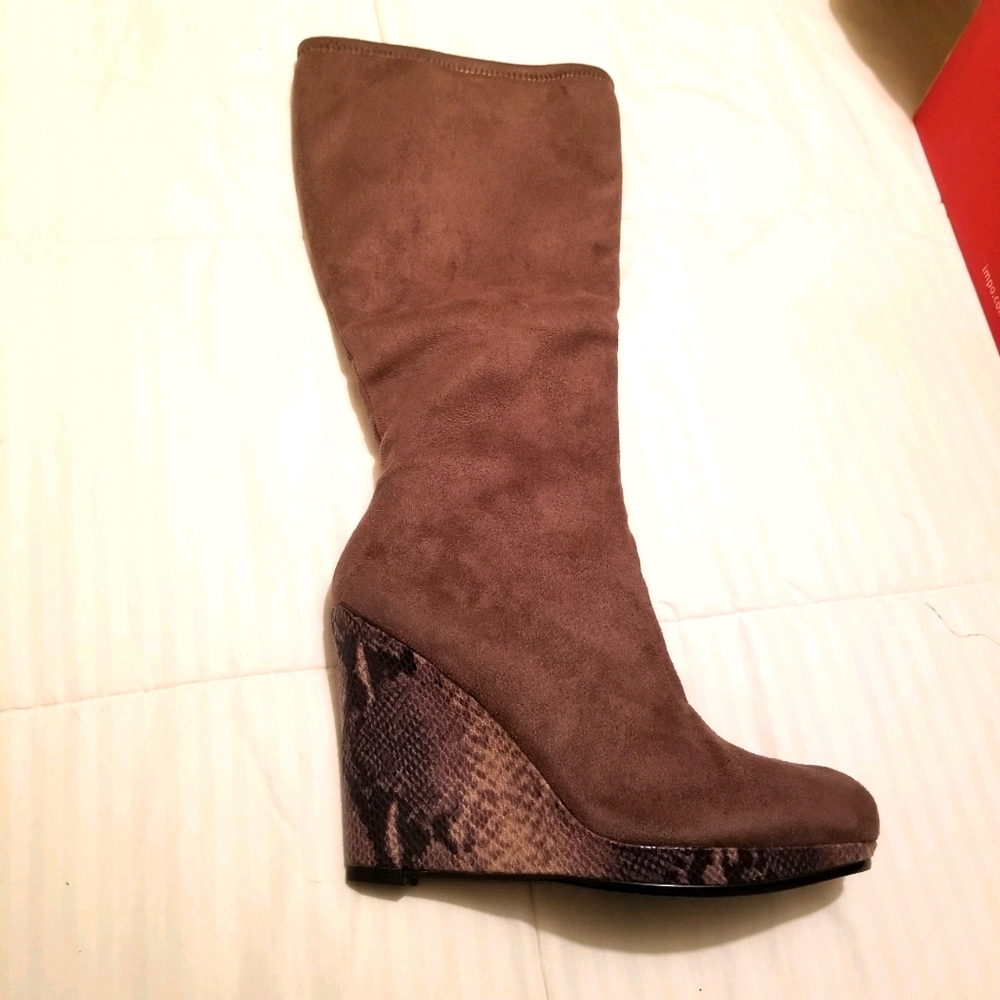 New Never Worn - IMPO Suede Stretch Boot